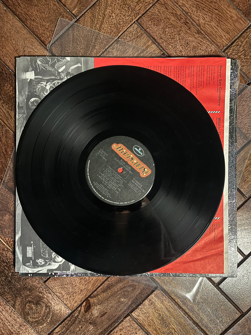 Bon Jovi- Slipper When Wet Vinyl LP